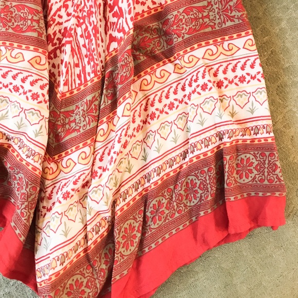 Patterned Tunic - Picture 3 of 5